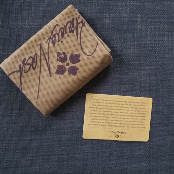 NWT PATRICIA NASH BALLURI LEATHER CROSSBODY BAG - Picture 9 of 9